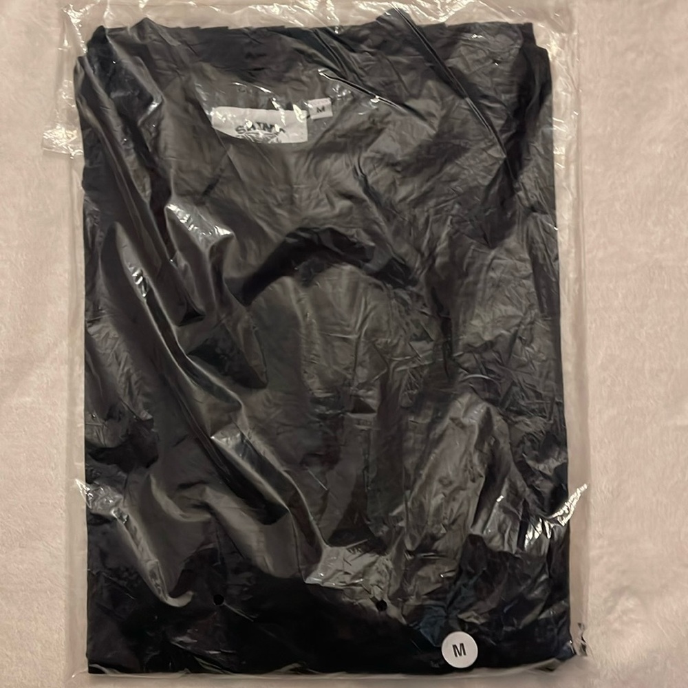 Saint Vanity New Medium Short Sleeve Sleeve TShirt.